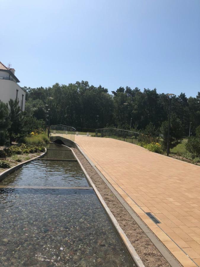 Apartament Baltica Z Ogrodkiem - W Ustronnym Miejscu Tuz Przy Plazy Роґово Екстер'єр фото