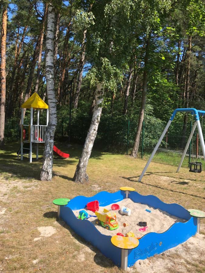 Apartament Baltica Z Ogrodkiem - W Ustronnym Miejscu Tuz Przy Plazy Роґово Екстер'єр фото